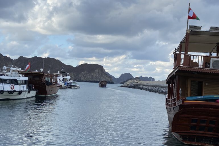 Ausfahrt vom Hafen